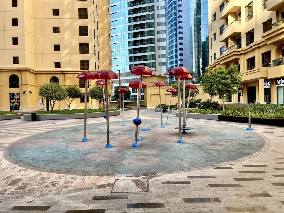 Leen Homes-Jbr -Spacious 4 Bedroom Apartment Dubaj Zewnętrze zdjęcie