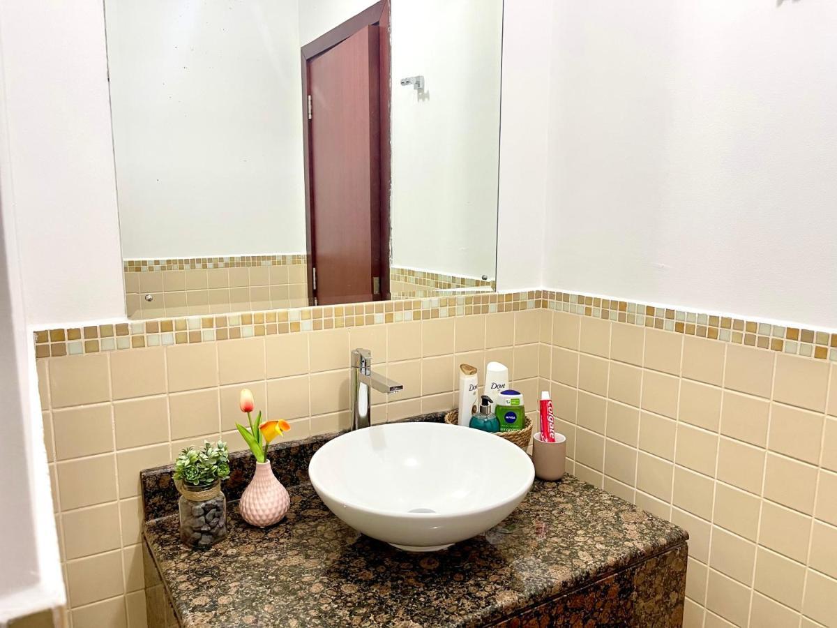 Leen Homes-Jbr -Spacious 4 Bedroom Apartment Dubaj Zewnętrze zdjęcie