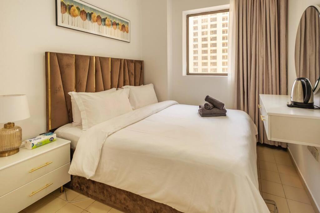 Leen Homes-Jbr -Spacious 4 Bedroom Apartment Dubaj Zewnętrze zdjęcie
