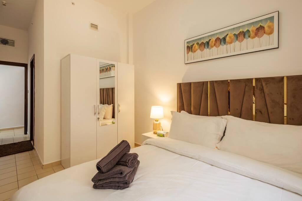 Leen Homes-Jbr -Spacious 4 Bedroom Apartment Dubaj Zewnętrze zdjęcie