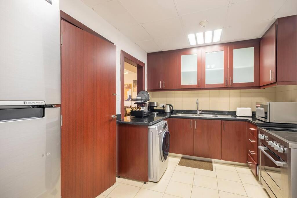 Leen Homes-Jbr -Spacious 4 Bedroom Apartment Dubaj Zewnętrze zdjęcie